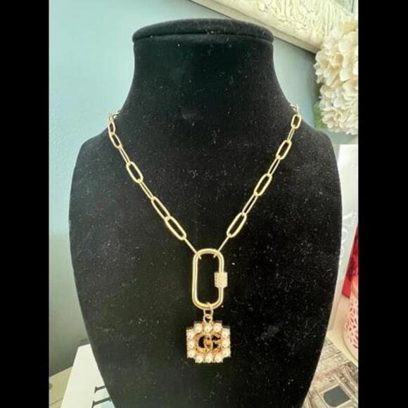 Gucci GG Gold & Pearl Pendant with Paper Clip Style Chain Necklace (GGXX033) - Picture 2 of 7